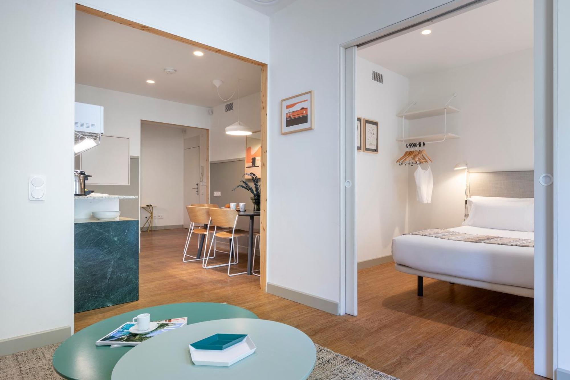 Aspasios City Oasis Apartments Barcelona Buitenkant foto